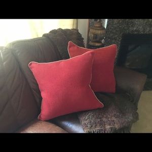 POTTERY BARN red rust woven pillowcover 20" x 20"